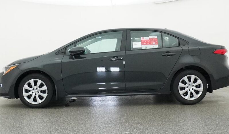 
								2026 Toyota Corolla LE FWD full									