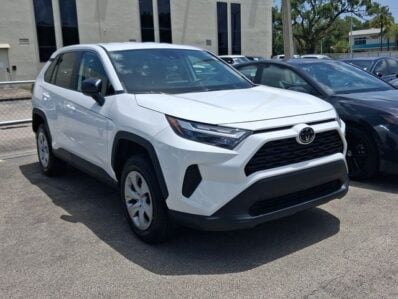 2025 Toyota RAV4 LE Front-Wheel Drive