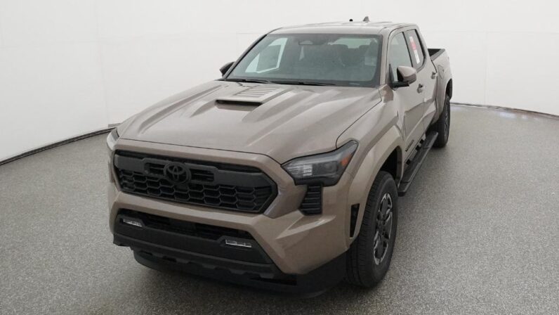 
								2026 Toyota Tacoma TRD Sport RWD Double Cab full									