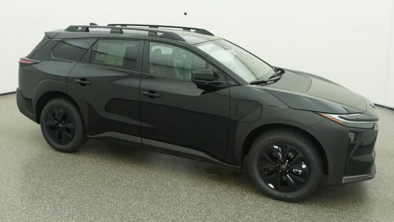 
								2026 Toyota bZ Woodland AWD full									