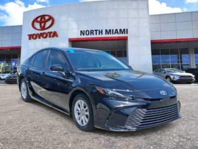 2025 Toyota Camry LE Front-Wheel Drive