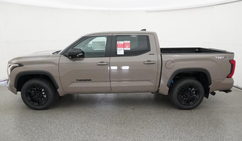 
								2026 Toyota Tundra Limited 4WD CrewMax full									