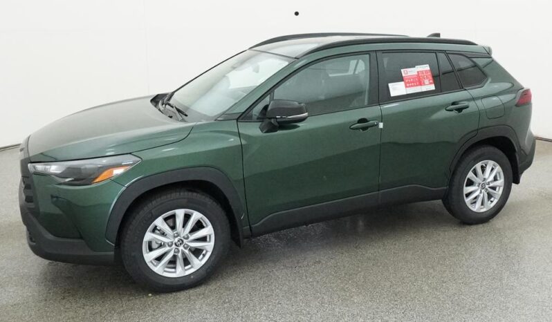 
								2026 Toyota Corolla Cross LE FWD full									