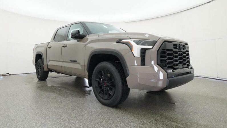 
								2026 Toyota Tundra Limited 4WD CrewMax full									