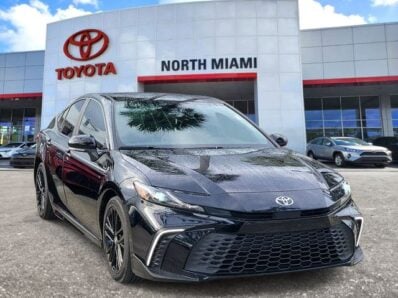 2025 Toyota Camry SE Front-Wheel Drive