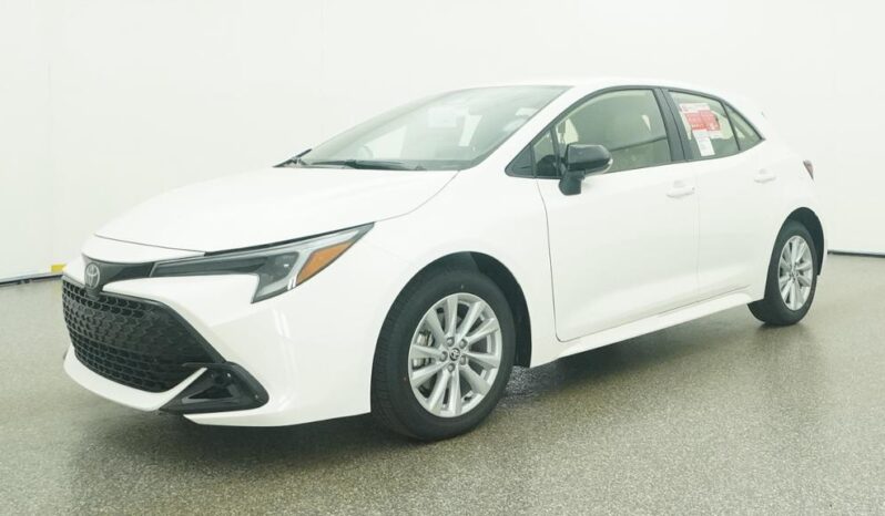 
								2026 Toyota Corolla Hatchback SE FWD full									