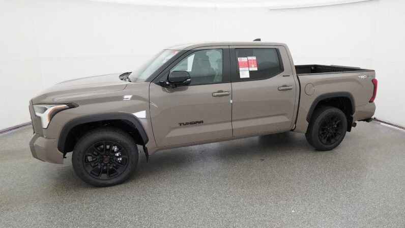 
								2026 Toyota Tundra Limited 4WD CrewMax full									