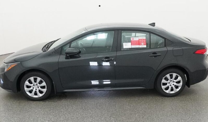 
								2026 Toyota Corolla LE FWD full									