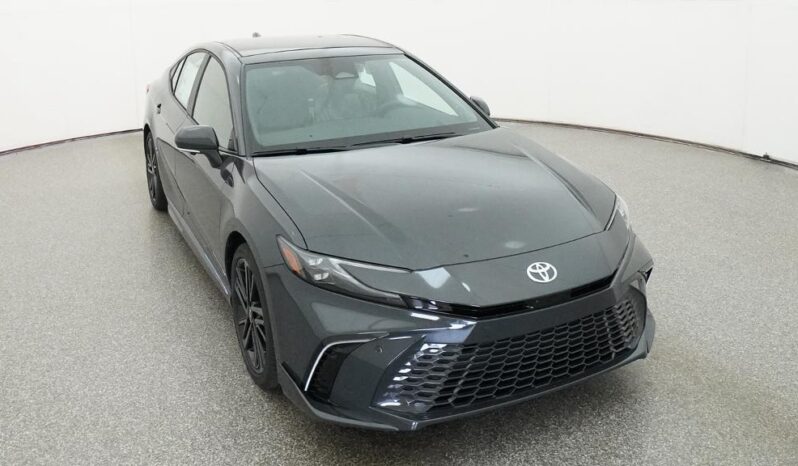 
								2026 Toyota Camry XSE FWD full									