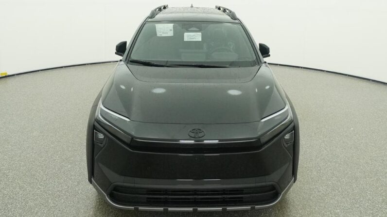 
								2026 Toyota bZ Woodland AWD full									