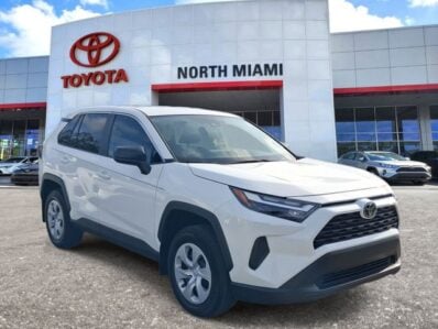 2025 Toyota RAV4 XLE Front-Wheel Drive