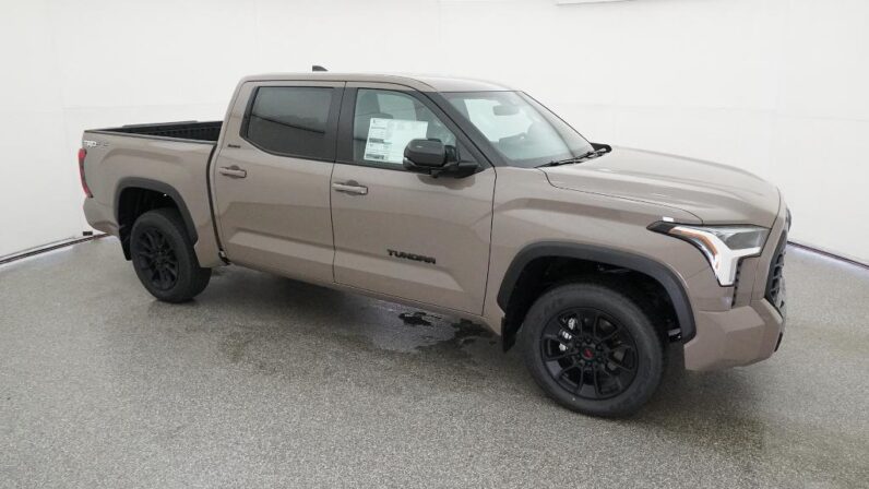 
								2026 Toyota Tundra Limited 4WD CrewMax full									