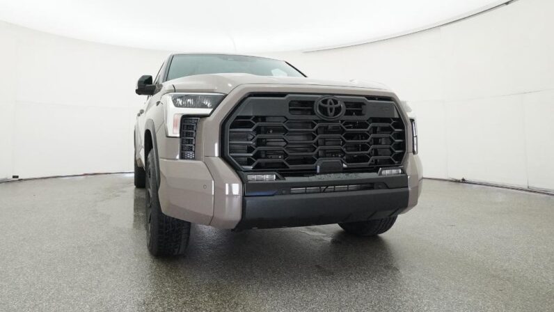 
								2026 Toyota Tundra Limited 4WD CrewMax full									