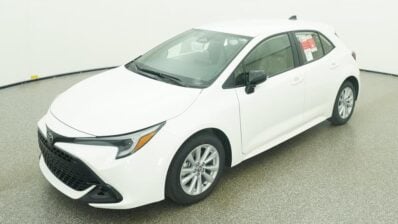 2026 Toyota Corolla Hatchback SE FWD
