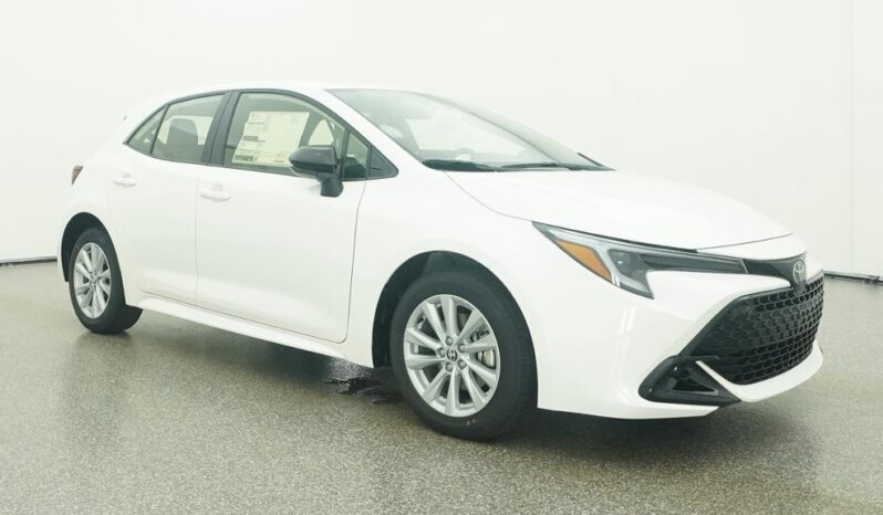 
								2026 Toyota Corolla Hatchback SE FWD full									