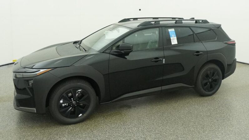 
								2026 Toyota bZ Woodland AWD full									