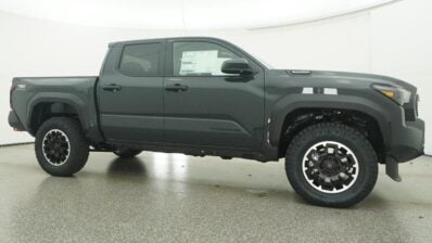 2026 Toyota Tacoma i-FORCE MAX TRD Off-Road 4WD Double Cab