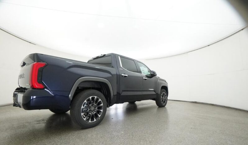 
								2026 Toyota Tundra i-FORCE MAX Limited 4WD CrewMax full									