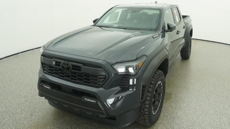 
								2026 Toyota Tacoma i-FORCE MAX TRD Off-Road 4WD Double Cab full									