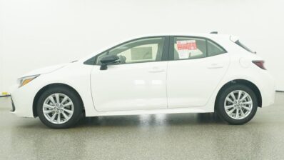 2026 Toyota Corolla Hatchback SE FWD