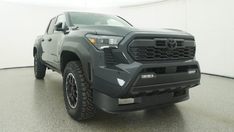 
								2026 Toyota Tacoma i-FORCE MAX TRD Off-Road 4WD Double Cab full									