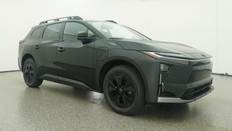 
								2026 Toyota bZ Woodland AWD full									