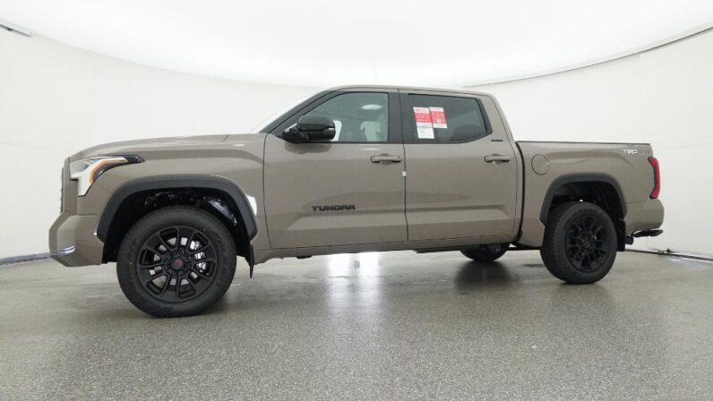 
								2026 Toyota Tundra Limited 4WD CrewMax full									