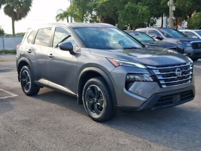 2025 Nissan Rogue SV Front-Wheel Drive