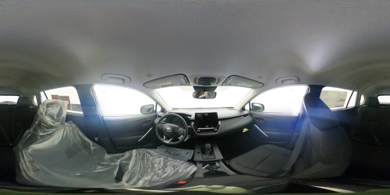 
								2026 Toyota Corolla Cross LE FWD full									