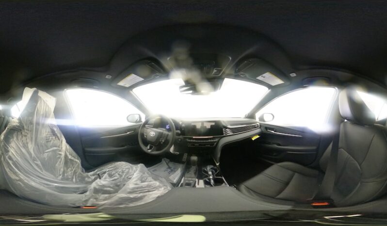 
								2026 Toyota Camry XSE FWD full									