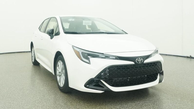 
								2026 Toyota Corolla Hatchback SE FWD full									