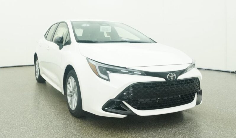 
								2026 Toyota Corolla Hatchback SE FWD full									