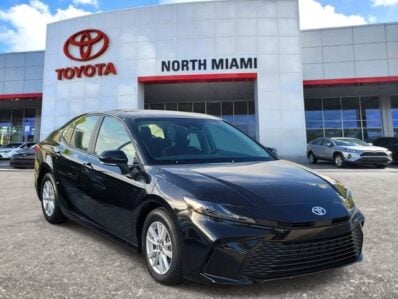 2025 Toyota Camry LE Front-Wheel Drive