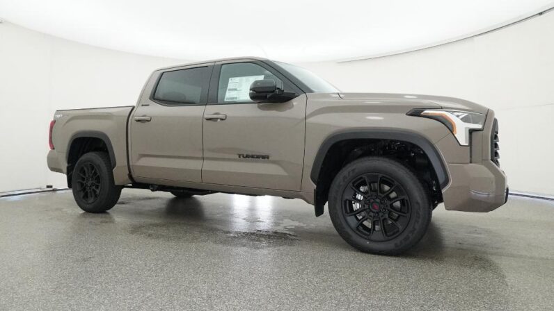 
								2026 Toyota Tundra Limited 4WD CrewMax full									