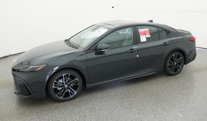 
								2026 Toyota Camry XSE FWD full									