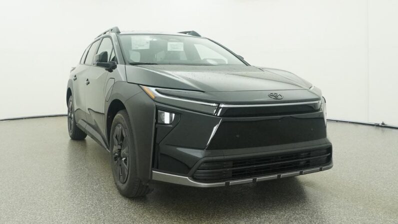 
								2026 Toyota bZ Woodland AWD full									