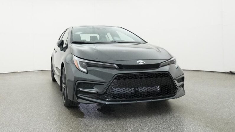 
								2026 Toyota Corolla SE FWD full									